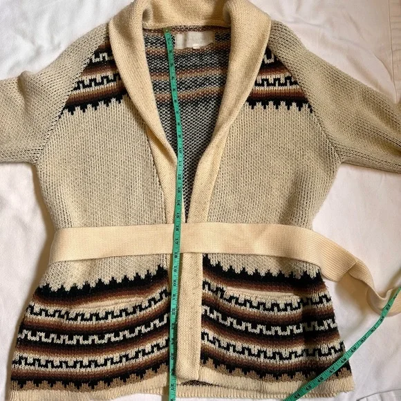 Jen's Pirate Booty Cream and Brown Patterned Knit Cardigan - Picture 5 of 6